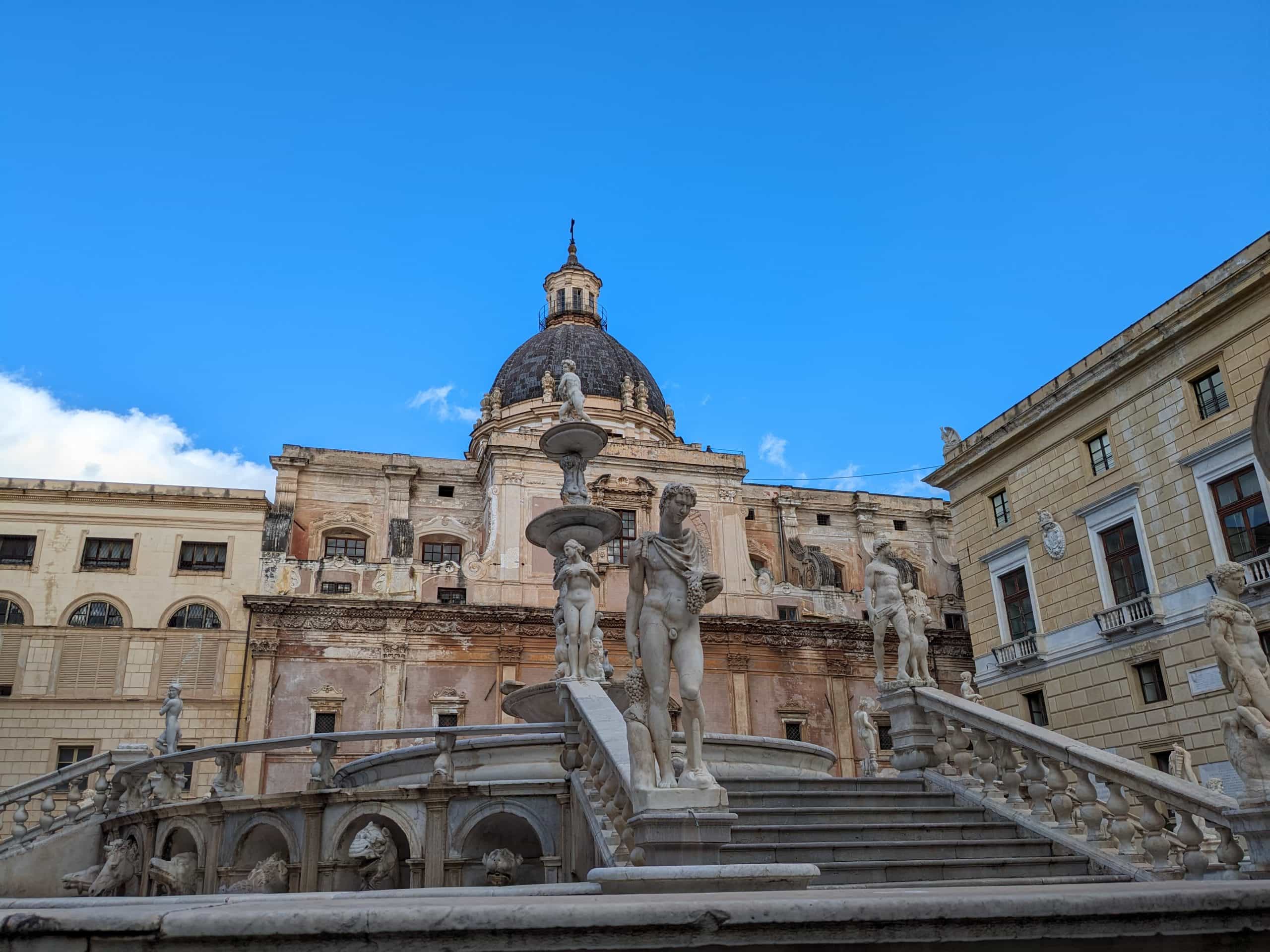 Cover Image for James Went To Palermo, Sicily