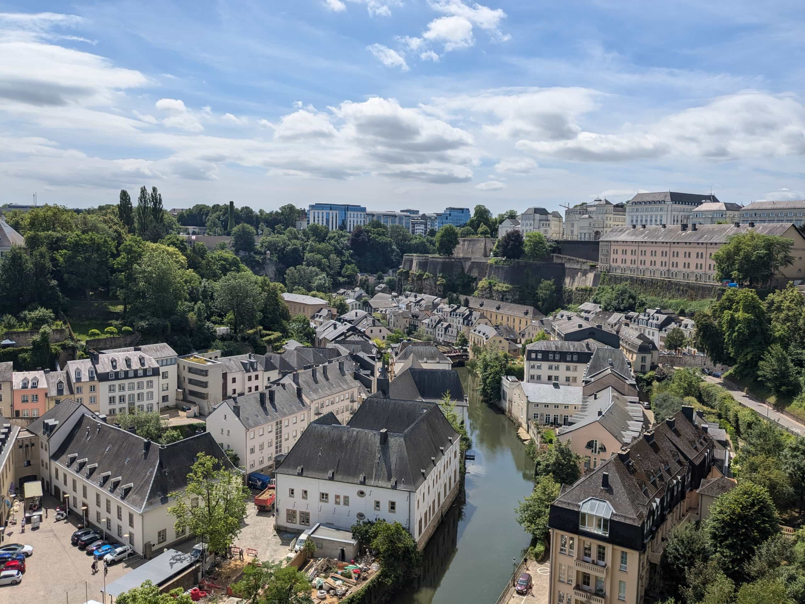 Cover Image for James Went To Luxembourg