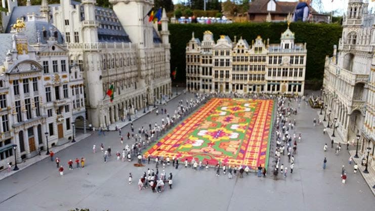 Cover Image for James Went To Brussels